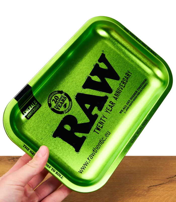 raw emerald 20y rolling tray